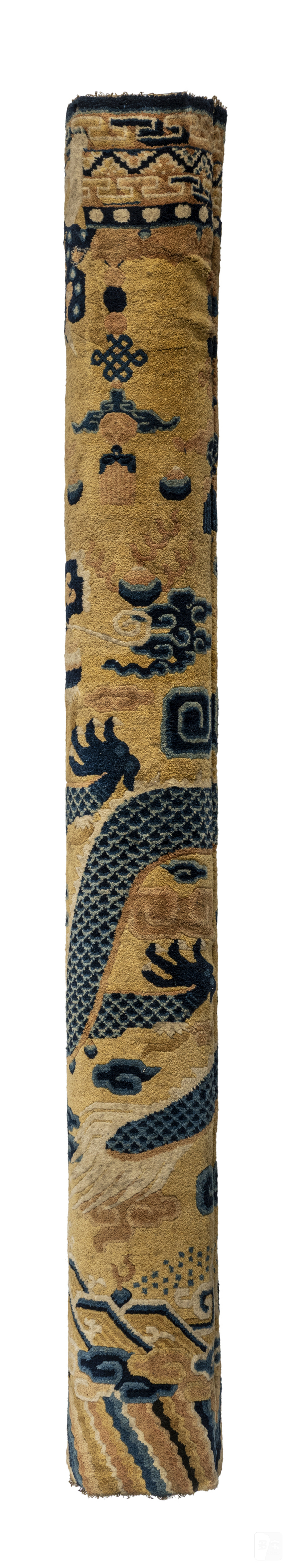 A pair of yellow-ground column carpets with dragon decoration mounted as columns - 图10